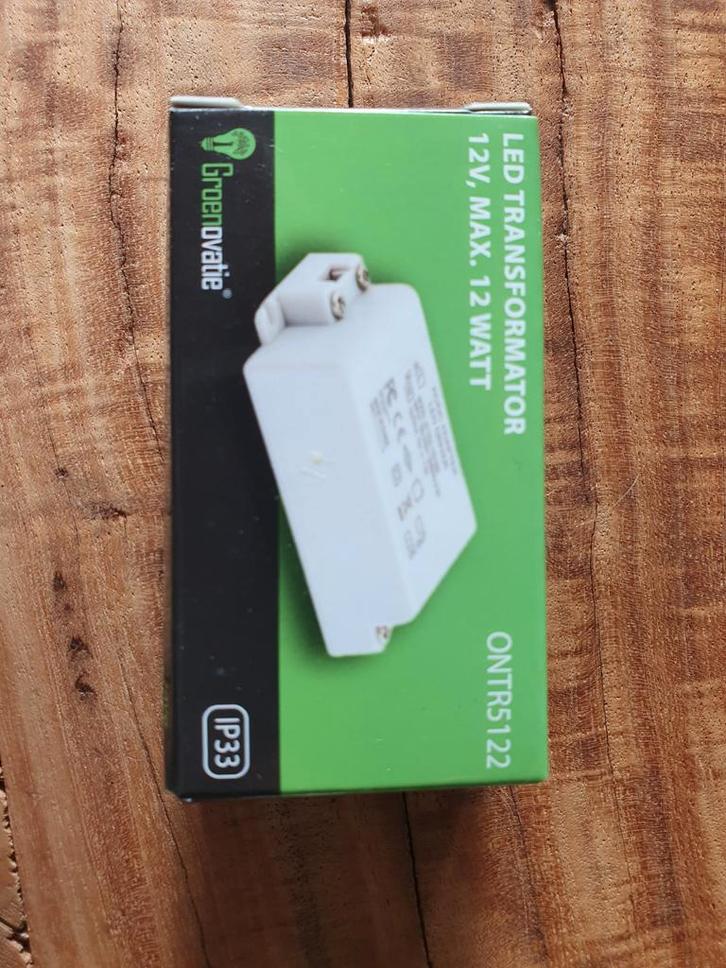 Nieuwe LED Transformator 12V, Max 12W, Doe-het-zelf en Verbouw, Elektra en Kabels, Nieuw, Overige typen, Ophalen