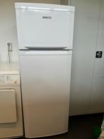 BEKO koelkast, Witgoed en Apparatuur, Koelkasten en IJskasten, Met aparte vriezer, 200 liter of meer, Gebruikt, 140 tot 160 cm