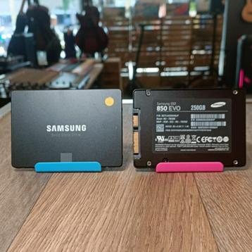 Samsung SSD 850 EVO | 250 GB | Nette staat | Met garantie beschikbaar voor biedingen