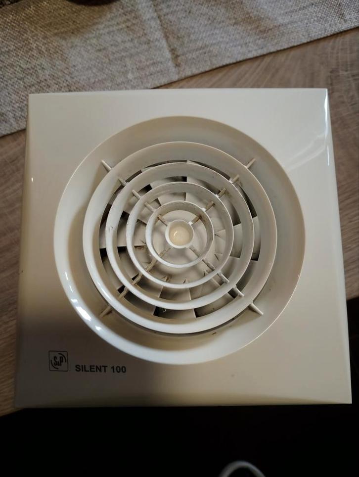 S&P Silent 100 Afzuigunit - Stille Ventilator, Doe-het-zelf en Verbouw, Ventilatie en Afzuiging, Ophalen of Verzenden