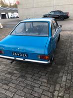 Ford 1976  twee deuren, Auto's, Oldtimers, Blauw, Particulier, Sedan, 5 stoelen