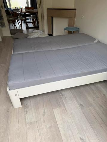 Witte auping auronde, 180 x 200 cm met 2 ikea matrassen - afbeelding 5