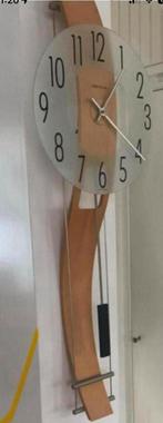 HERMLE Quartz slinger wandklok, beuken Kwartsslingerklok, Huis en Inrichting, Woonaccessoires | Klokken, Ophalen of Verzenden