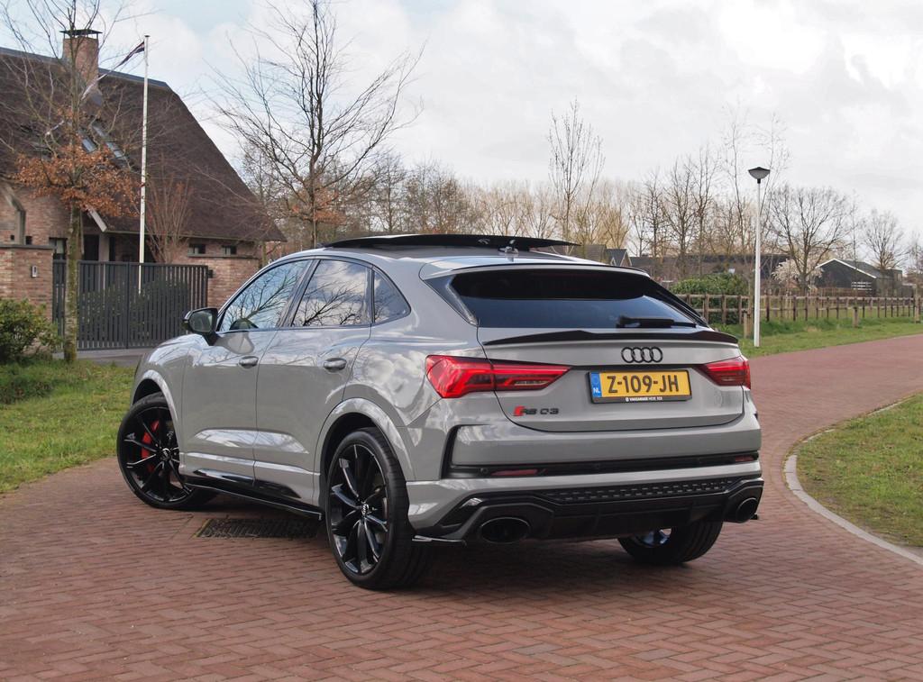 Audi Q3 Sportback TFSI RS | Panoramadak | Bang & Olufsen | M, Auto's, Automaat, Gebruikt, 1675 kg, Bluetooth