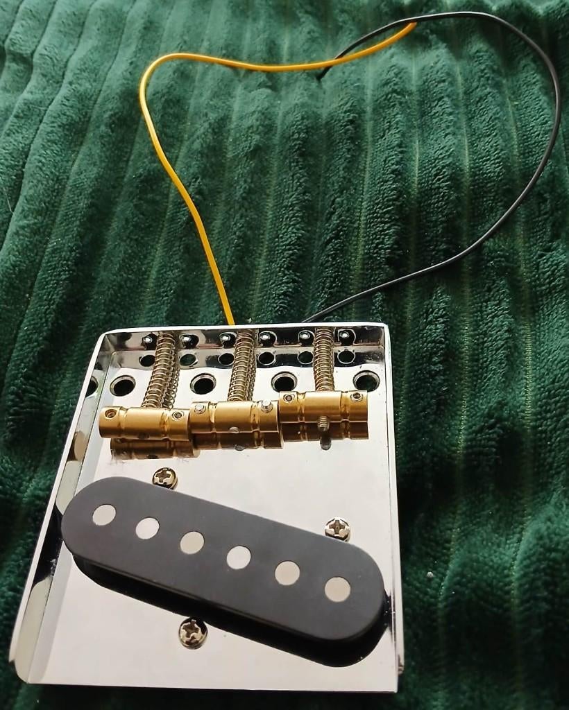 Telecaster vintage brug / Fleor pickup en compensated zadels, Muziek en Instrumenten, Ophalen, Gebruikt, Elektrische gitaar