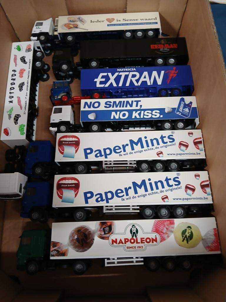 8 x DAFTrucks van Lion Toys, Ophalen of Verzenden, Zo goed als nieuw, Bus of Vrachtwagen, Lion Toys