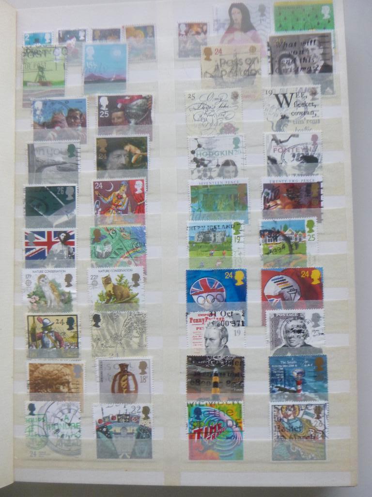 Dik stockboekl Engeland klassiek modern Frankrijk  Finland, Postzegels en Munten, Postzegels | Volle albums en Verzamelingen, Ophalen of Verzenden