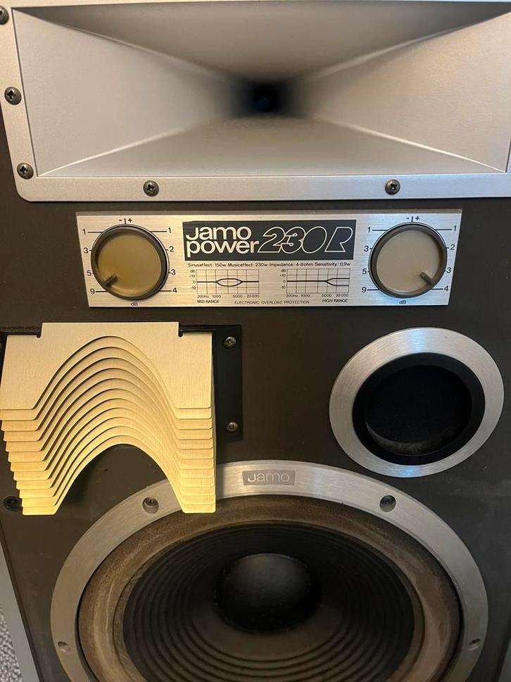 Jamo 230R luidsprekers boxen speakers., Audio, Tv en Foto, Luidsprekers, Gebruikt, Front, Rear of Stereo speakers, 60 tot 120 watt