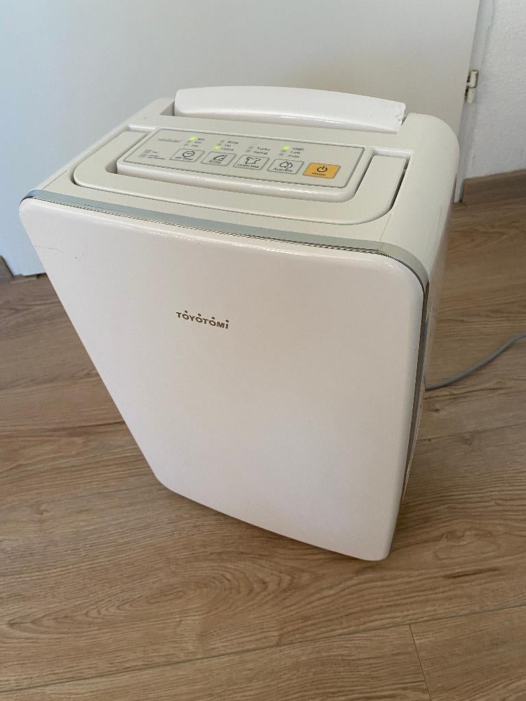 Luchtontvochtiger, Ophalen, Zo goed als nieuw, Luchtontvochter