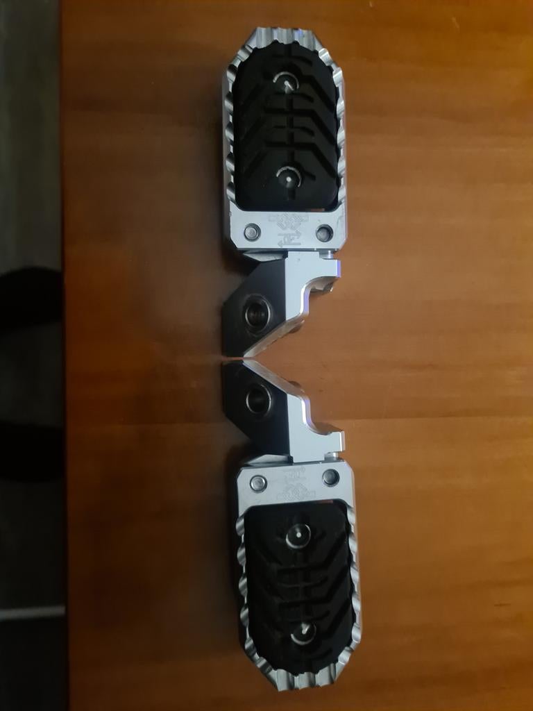 BMW option 719 R1250GSA voetsteunen, Ophalen of Verzenden