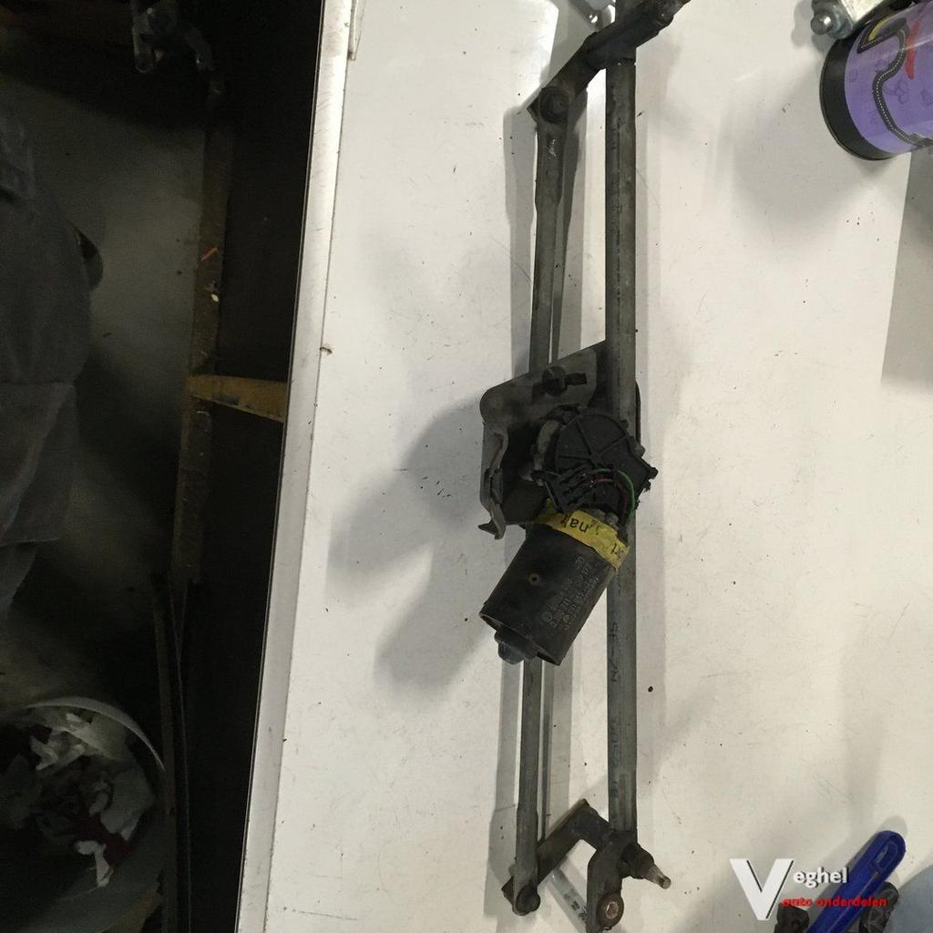 Vw Golf 3   1995 Ruitenwissermechaniek met motor, Gebruikt, -, -, Ophalen of Verzenden