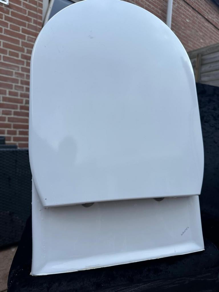 Toiletpot - Zo goed als nieuw, Ophalen