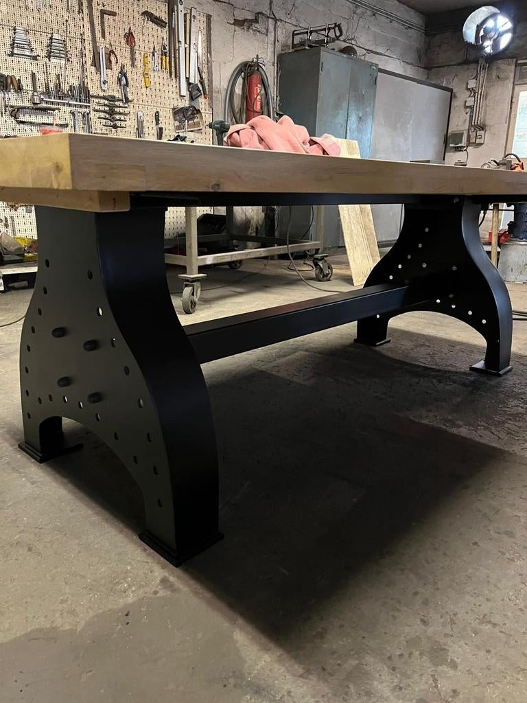 Robuste eettafel, 200 cm of meer, Zo goed als nieuw, Rechthoekig, 50 tot 100 cm