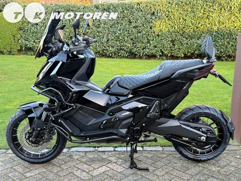⭐️ 2026 NIEUWE CUSTOM Honda XADV 750 BLACK EDITION CARPLAY, Motorrijbewijs A, Bedrijf, Meer dan 35 kW, 2 cilinders