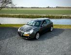 Alfa Romeo Giulietta 1.4 Turbo 2010, Auto's, Alfa Romeo, Voorwielaandrijving, 4 cilinders, Handgeschakeld, Zilver of Grijs