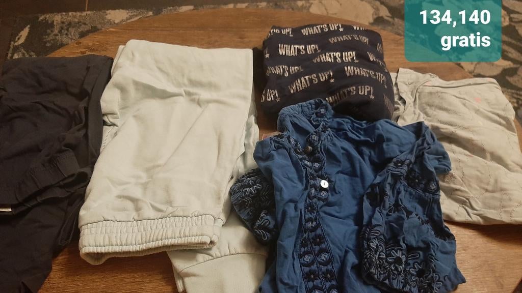 Gratis kledingbundels, Dieren en Toebehoren, Hondenkleding, Ophalen of Verzenden