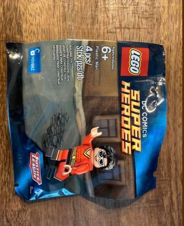 Lego jurassic world, minifiguren en super heroes, Ophalen of Verzenden