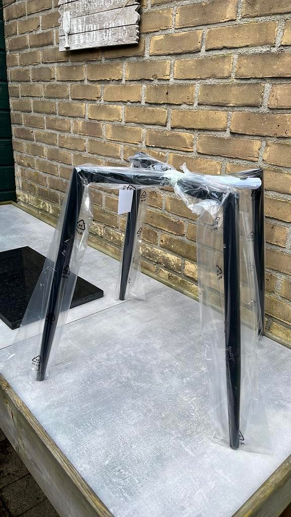 Onderstel xenos stoel te koop!, Ophalen, Zo goed als nieuw, Rechthoekig, 50 tot 100 cm