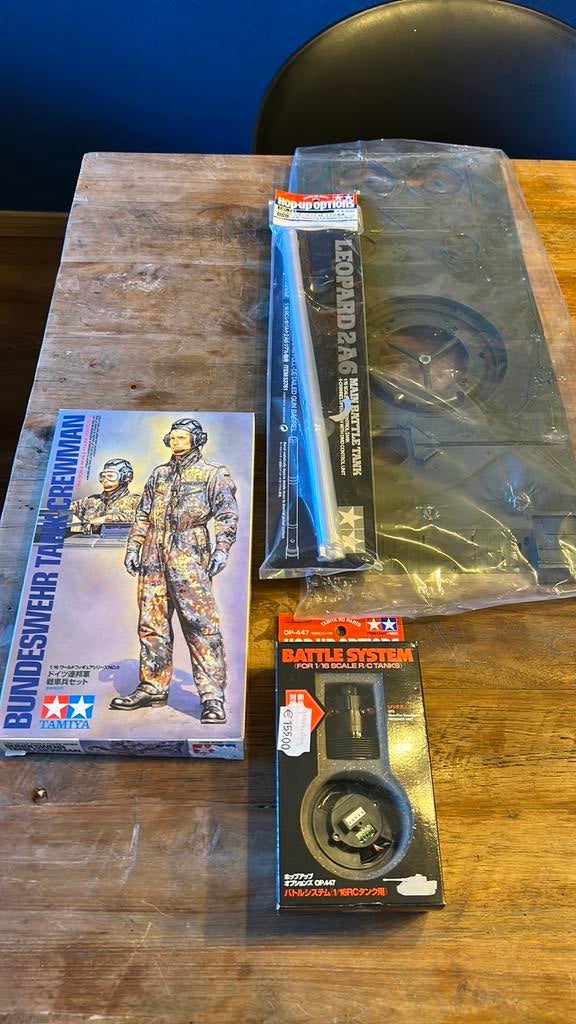 Tamiya RC 2:16 Leopard 2A6 onderdelen nieuw, Ophalen of Verzenden, Nieuw, Onderdeel