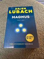 Arjen Lubach - Magnus, Ophalen of Verzenden, Zo goed als nieuw, Nederland