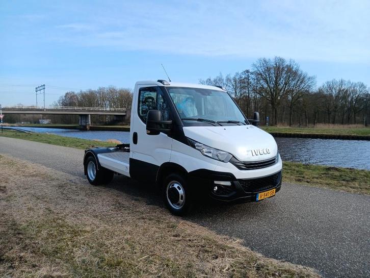 Iveco Daily 40C18 BE-trekker, Auto's, Bestelauto's, Bedrijf, ABS, Airconditioning, Centrale vergrendeling, Cruise Control, Elektrische buitenspiegels