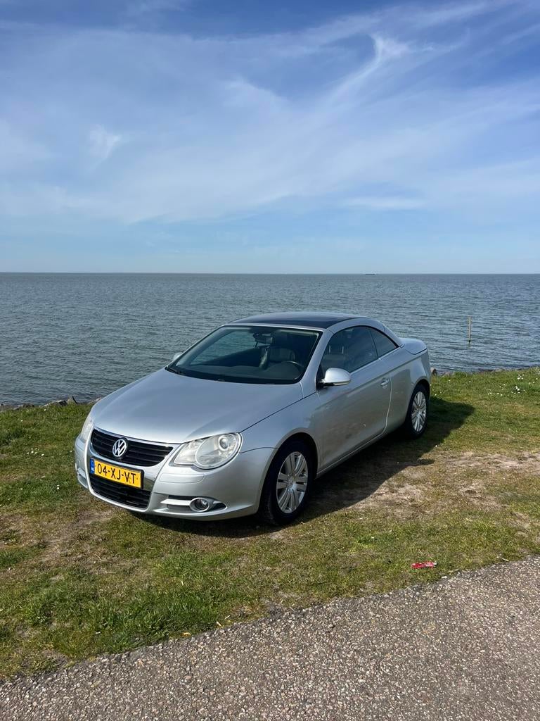 Volkswagen Eos 2.0 16V FSI 110KW 2006 Grijs, Voorwielaandrijving, Zwart, 4 cilinders, 4 stoelen