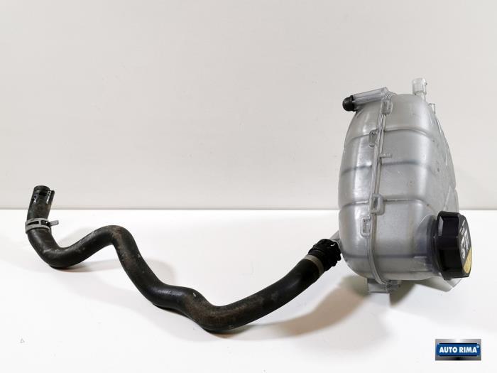 Expansievat van een Volvo XC40, Gebruikt, -, -, Ophalen of Verzenden