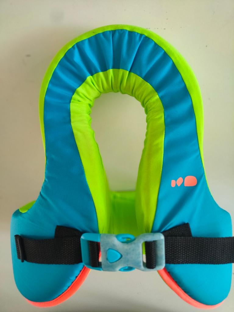 Zwemvest  15-25, Jongen of Meisje, One size, Ophalen of Verzenden, Zo goed als nieuw