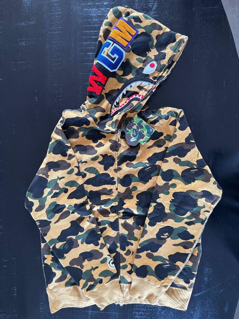 Bathing Ape hoodie (nieuw), Geel, Ophalen of Verzenden, Bape, Maat 56/58 (XL)