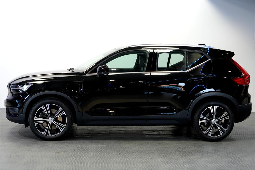 Volvo XC40 1.5 T5 Recharge 193kW/262pk DCT7 Inscription EL.T, Met garantie (alle), Zwart, Hybride Elektrisch/Benzine, 3 cilinders