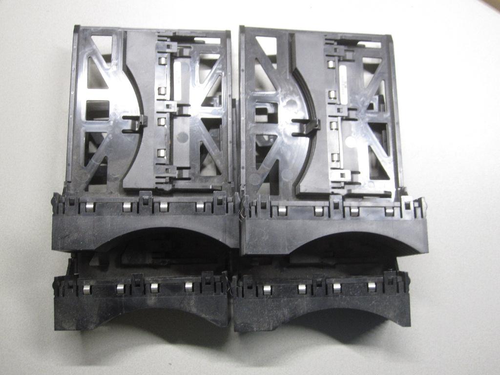 4x HDD brackets afkomstig uit IBM server, Intern, SAS, Server, HDD