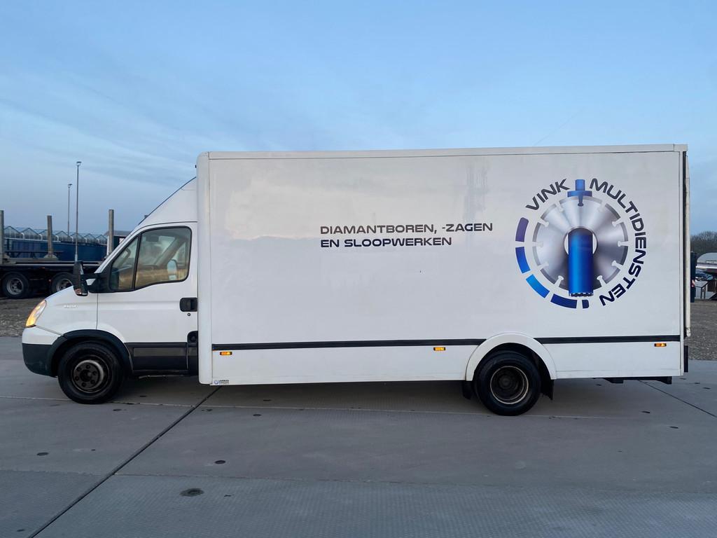 Iveco 65C17 EURO V HD EEV * 2011 * VRACHTAUTO * LAADKLEP * A, Automaat, Euro 5, Achterwielaandrijving, Iveco