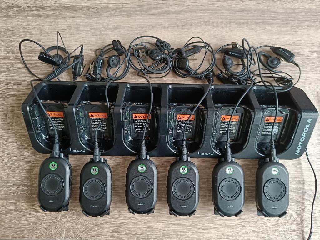 Motorola CLP446 portofoons, Minder dan 2 km, Ophalen of Verzenden, Zo goed als nieuw, Portofoon of Walkie-talkie
