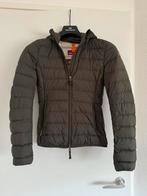 Parajumpers Super Lightweight Zomerjas XS Legergroen, Kleding | Dames, Jassen | Zomer, Ophalen, Zo goed als nieuw, Maat 34 (XS) of kleiner