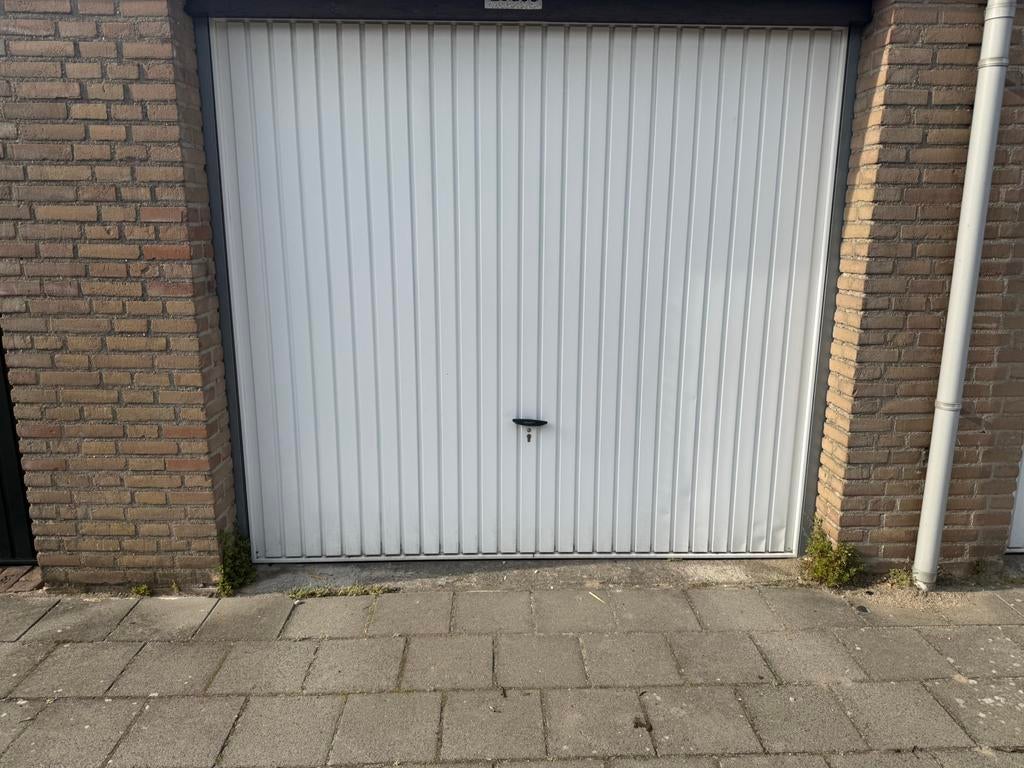 Garage kanteldeur, Gebruikt, Garagedeur, Ophalen of Verzenden, 120 cm of meer
