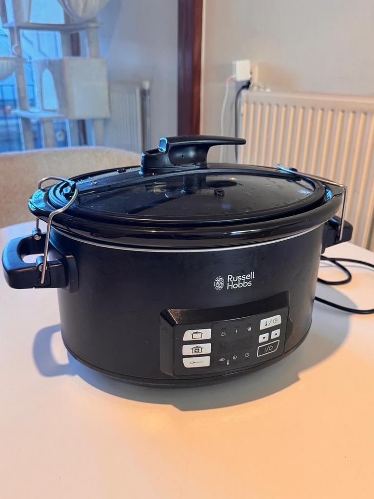 Russell Hobbs Slowcooker - Zwart, 3.5L, Witgoed en Apparatuur, Slowcookers, Ophalen of Verzenden, Vaatwasmachinebestendig, Zo goed als nieuw