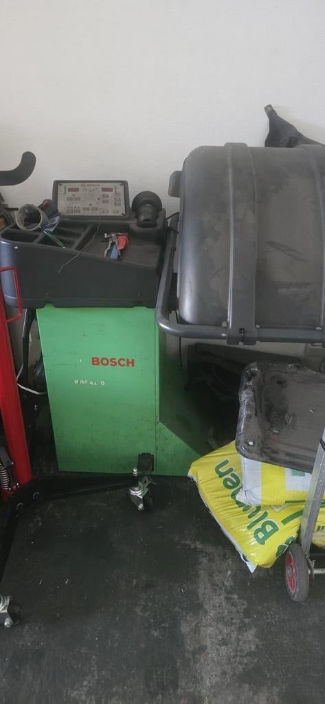 Bosch WBE 4110 Wielbalanceermachine Werkplaats, Auto diversen, Ophalen, Gebruikt