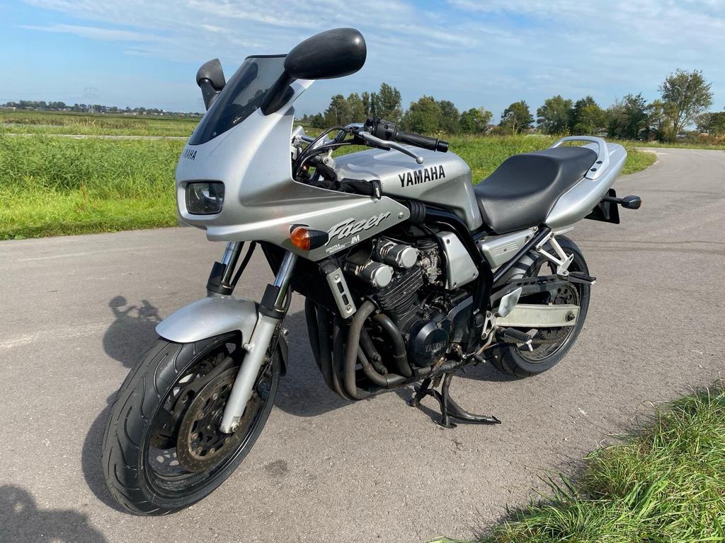 Yamaha Fazer 600 2001, Motoren, Ophalen, Gebruikt