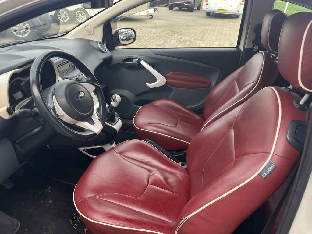 Ford Ka 1.2 Titanium X start/stop Airco / Leer / Stoelverwar, Auto's, Ford, Voorwielaandrijving, Euro 5, Gebruikt, 1242 cc