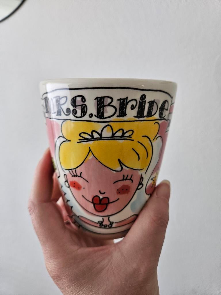 Mok blond amsterdam mrs bride, Blond Amsterdam, Ophalen of Verzenden, Zo goed als nieuw, Kop(pen) en/of Schotel(s)