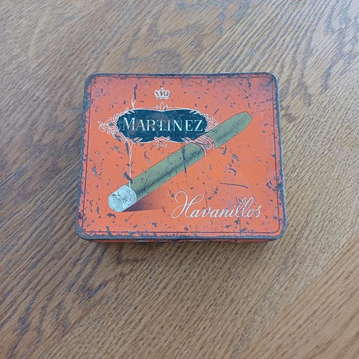 Vintage sigarenblik Martinez Havanillos, Verzamelen, Blikken, Gebruikt, Overige, Overige merken, Ophalen of Verzenden