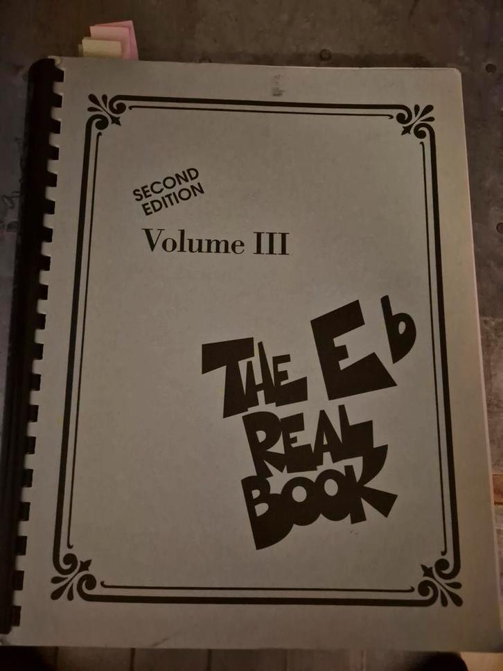 The Real Book Volume III Eb - Second Edition, Muziek en Instrumenten, Bladmuziek, Ophalen of Verzenden