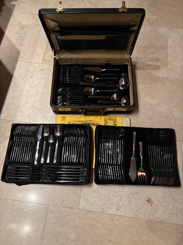 Nieuwe Bestekset in Koffer - SBS Royal Collection, Ophalen of Verzenden, Nieuw, Rvs of Chroom, Bestekset