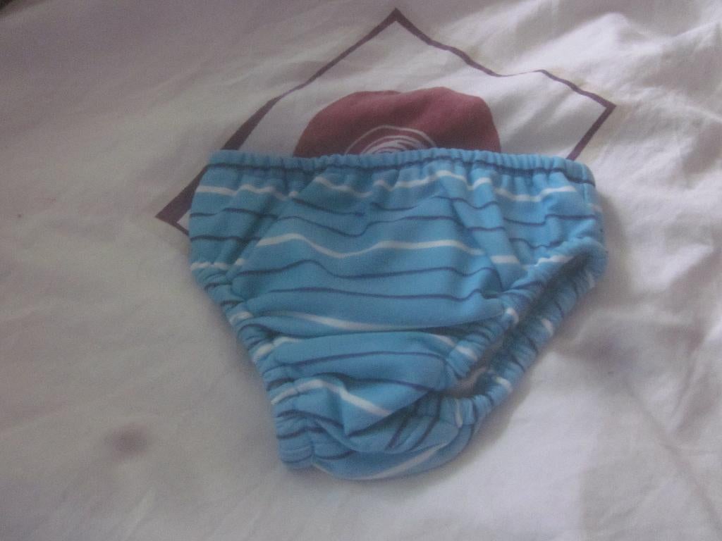 Mooi nieuw blauwtinten/wit zwemluier Prenatal maat 62/68, Kinderen en Baby's, Babykleding | Baby-zwemkleding, Maat 62, Nieuw, Ophalen of Verzenden