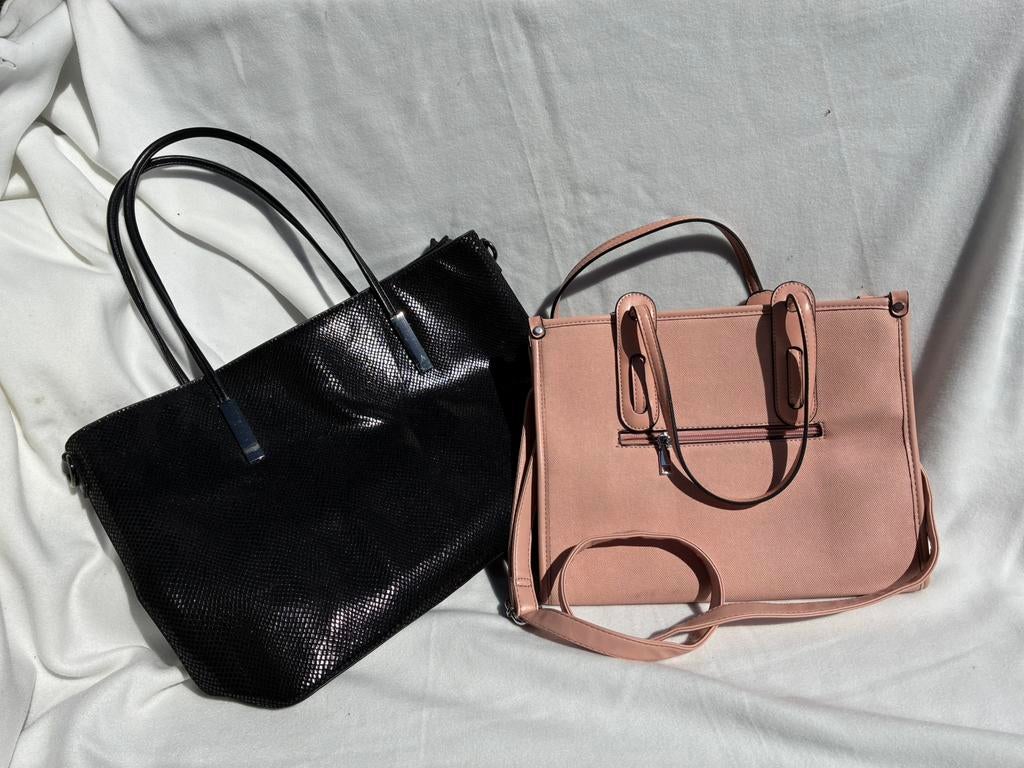 Tas zwart (zie andere advertentie voor de roze), Sieraden, Tassen en Uiterlijk, Tassen | Damestassen, Ophalen of Verzenden, Zo goed als nieuw