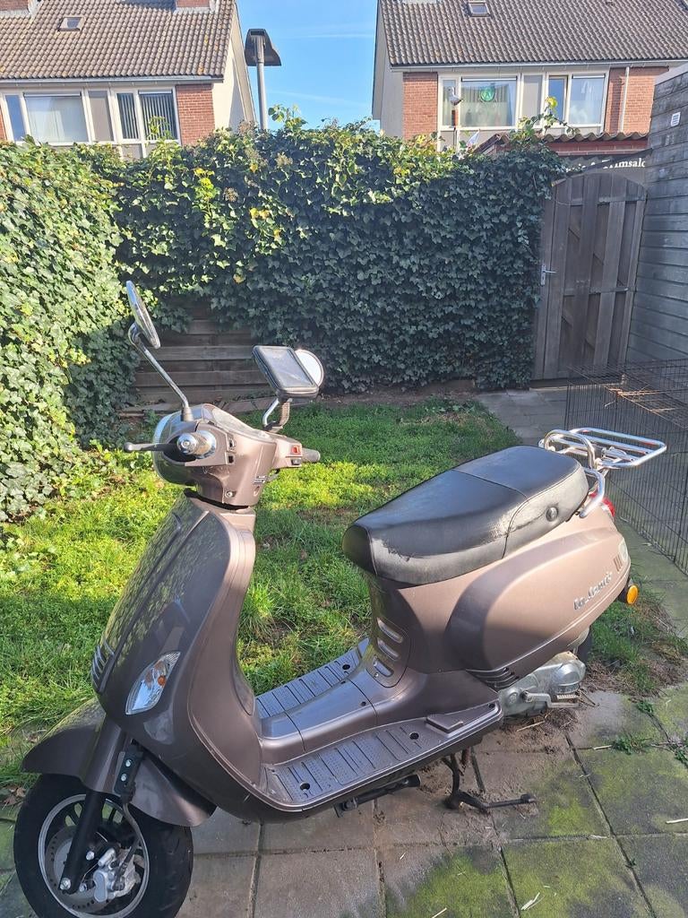 Titel: La Souris scooter 2017 – blauwe plaat – opknapper, Gebruikt, Benzine, Ophalen, Overige merken