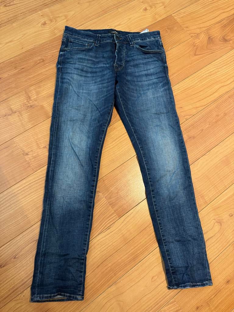 Jack & Jones spijkerbroek maat 32/32, Kleding | Heren, Spijkerbroeken en Jeans, Ophalen of Verzenden, Zo goed als nieuw, Blauw