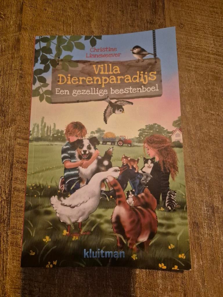 Boek Villa Dierenparadijs: een gezellige beestenboel, Boeken, Kinderboeken | Jeugd | onder 10 jaar, Ophalen, Fictie algemeen
