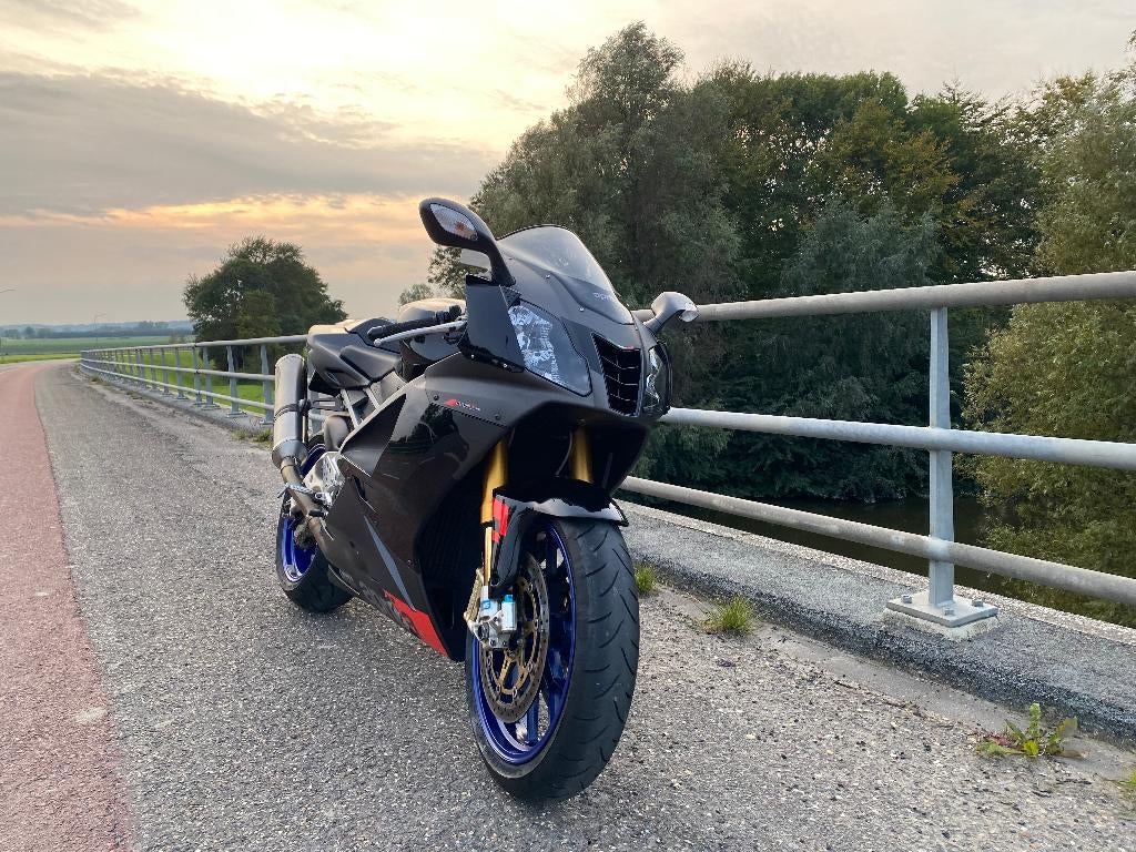  APRILIA RSV 1000RR 1ste Eigenaar., Motoren, 2 cilinders, Sportuitlaat, Motorrijbewijs A, Super Sport
