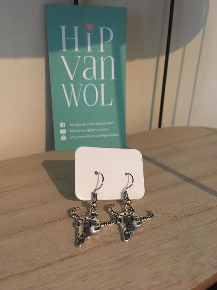 Bizons, Sieraden, Tassen en Uiterlijk, Oorbellen, Nieuw, Hangers, Overige materialen, Overige kleuren, Ophalen of Verzenden